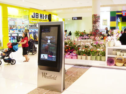 MAC: South Coast Plaza Shopping Mall Digital Displays